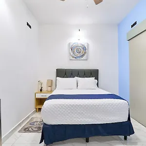 La Capital Apart-hotel *