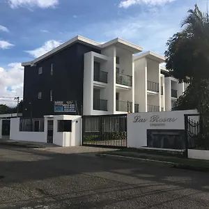 En Apartamento En Tibas, *