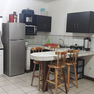 Cuarto Privado Y Seguro En El Centro De * San Jose (San Jose)