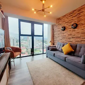 Cosmopolitan 1407, 5 Star Facilities, 15m Sjo Airport, Parking, Pool, Gym * San Jose (San Jose)