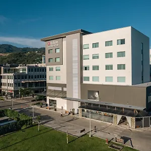 Hilton Garden Santa Ana,