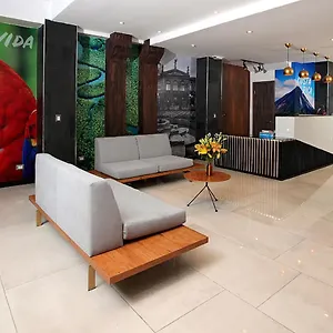 Cultura Plaza 4*