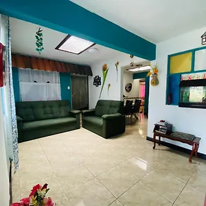 Private - 5 Min Away From Homestay *