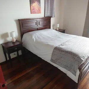 Apartamento 2 *