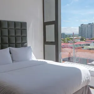 Apartment Torre Rohrmoser, Center Apartments, Place 2 *