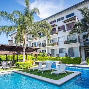 Holiday home Pura Vida Loft - Pool Amenities And Parking *