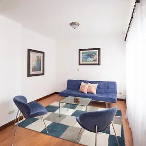 Apartment Comfortable 2 Bedroom Apartment, Conveniently Located