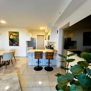 Top-floor Overlooking Uptown With Ac & Parking * San Jose (San Jose)