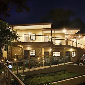 Out Of Bounds Boutique Hotel San José