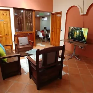 Hotel Roble Urbano San José