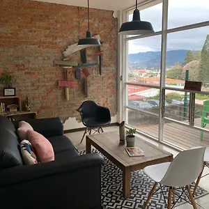 Urbano Hostel